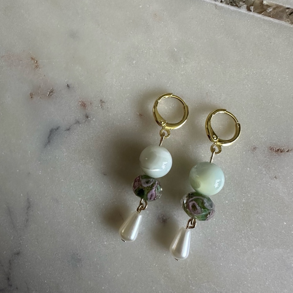 Elegant Gold and Green Drop Earrings